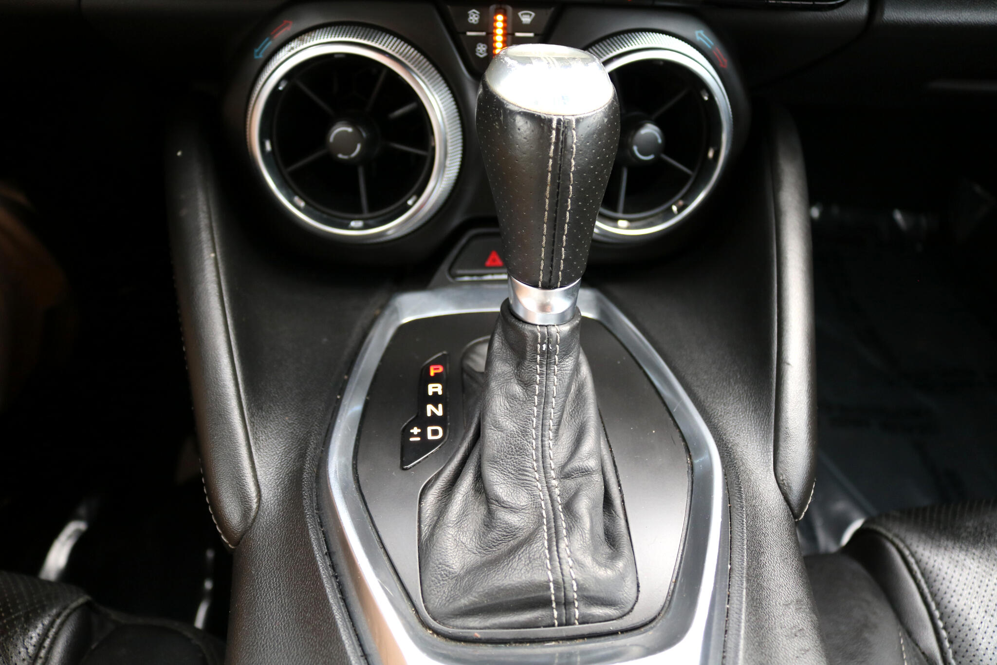 2019 Chevrolet Camaro 2SS photo 17