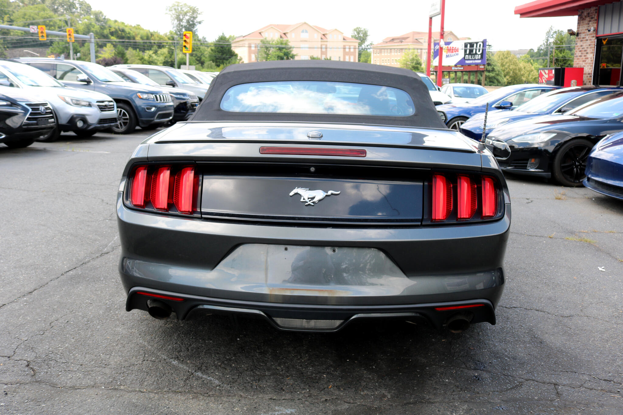 2017 Ford Mustang EcoBoost Premium Convertible photo 4