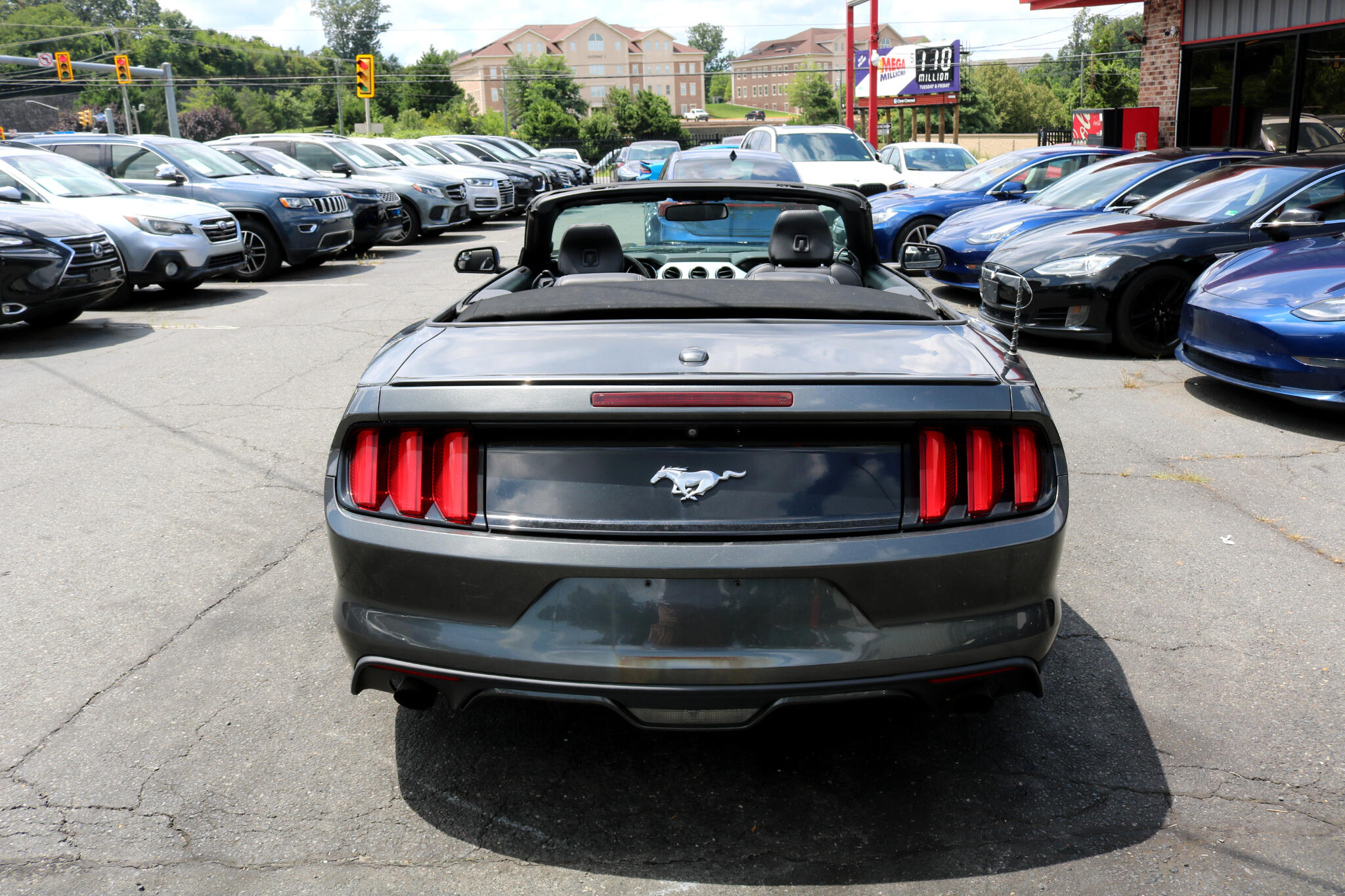 2017 Ford Mustang EcoBoost Premium Convertible photo 15