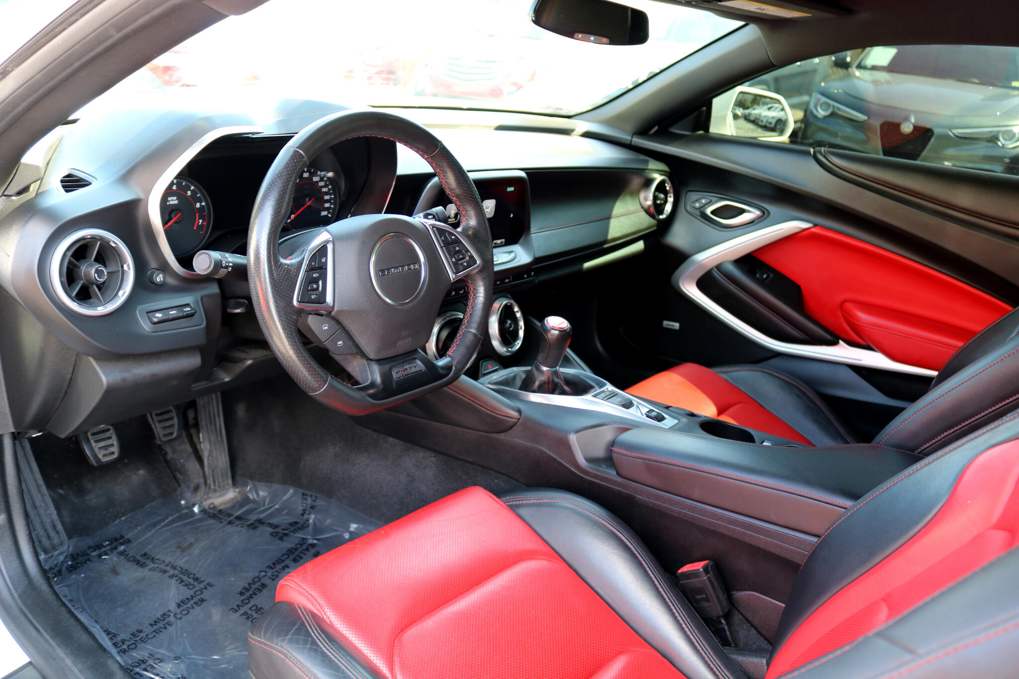 2017 Chevrolet Camaro 2SS photo 34