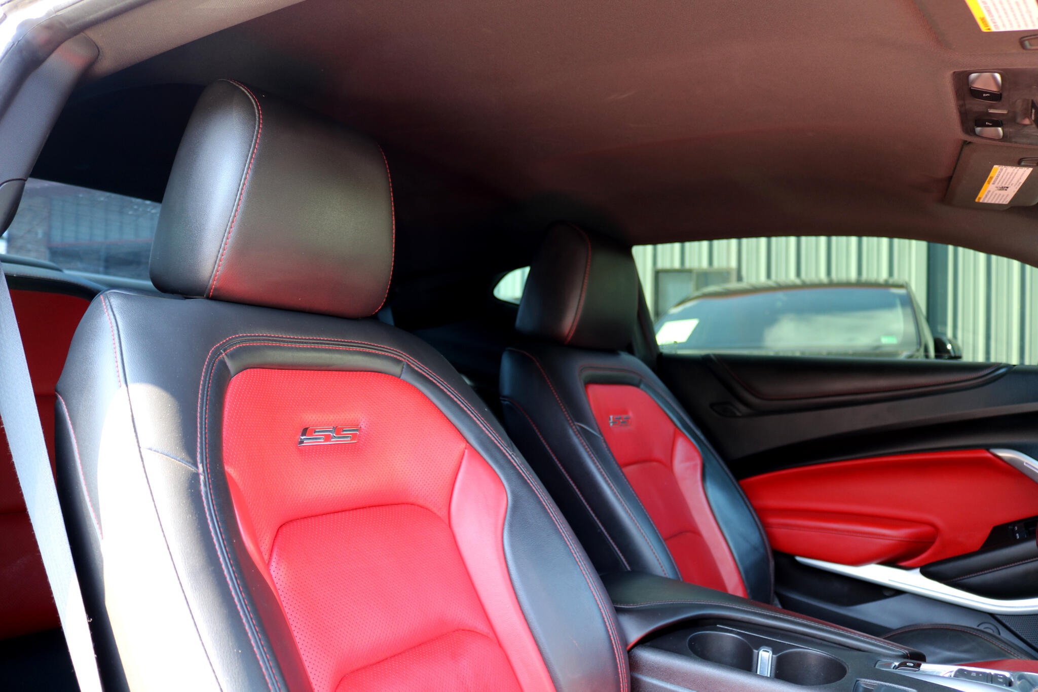 2017 Chevrolet Camaro 2SS photo 38