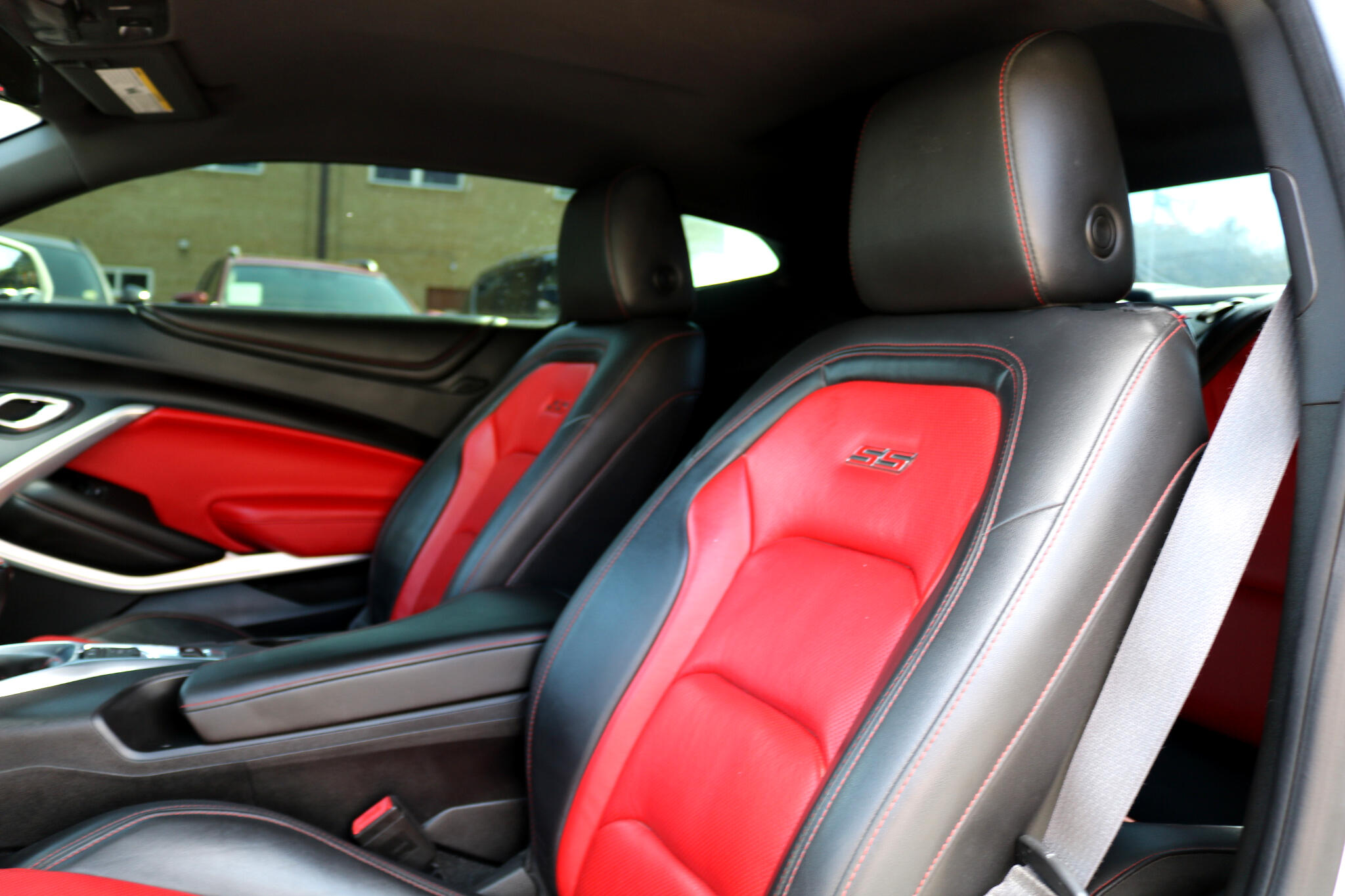 2017 Chevrolet Camaro 2SS photo 39