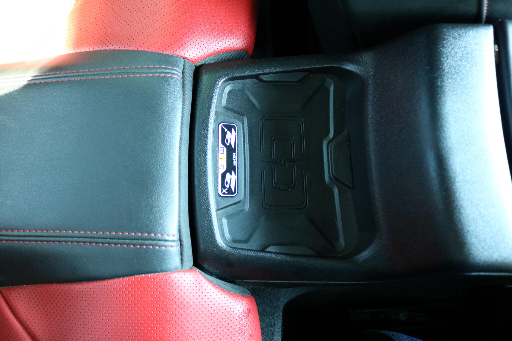 2017 Chevrolet Camaro 2SS photo 40