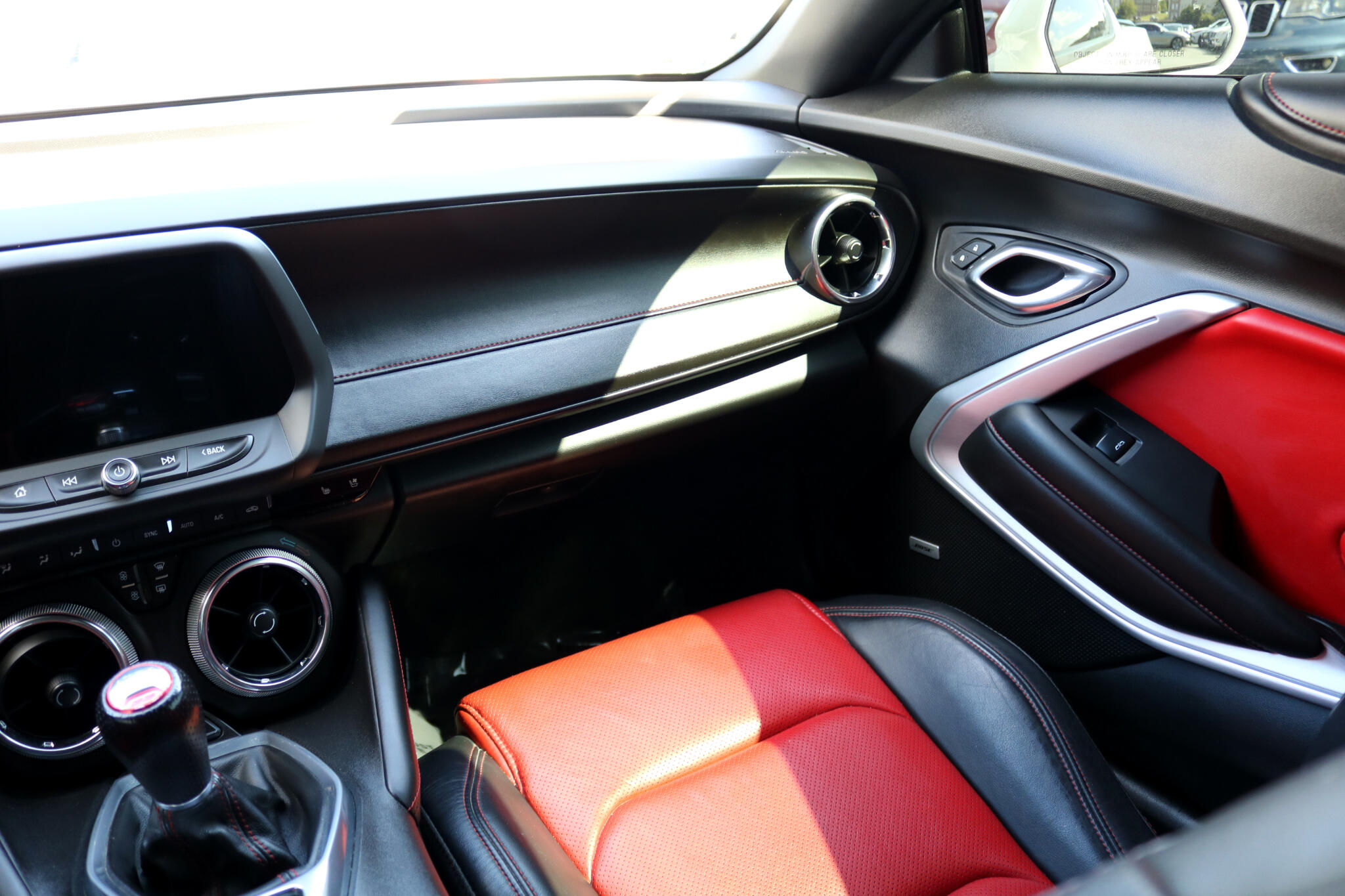 2017 Chevrolet Camaro 2SS photo 42