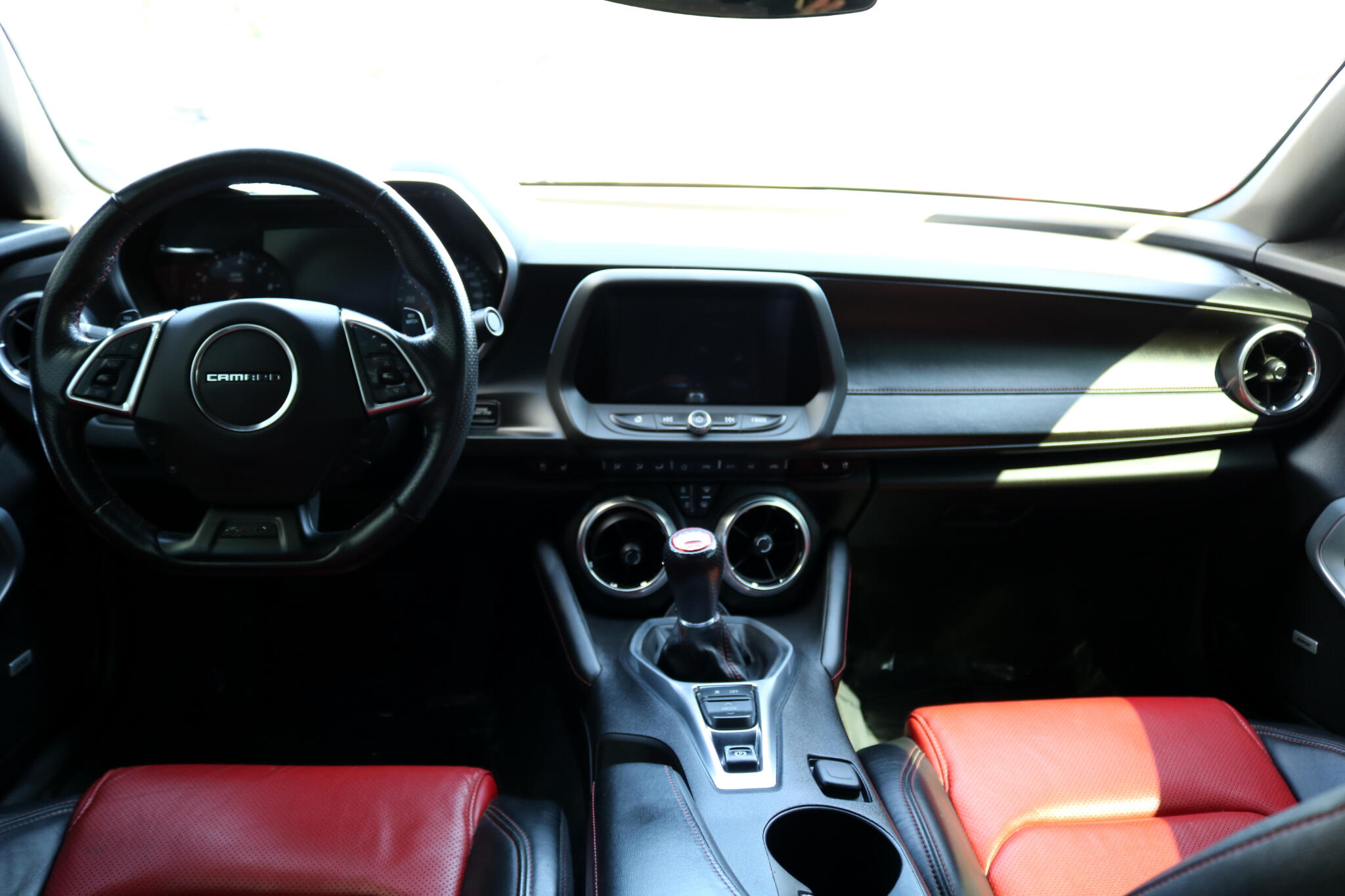 2017 Chevrolet Camaro 2SS photo 43