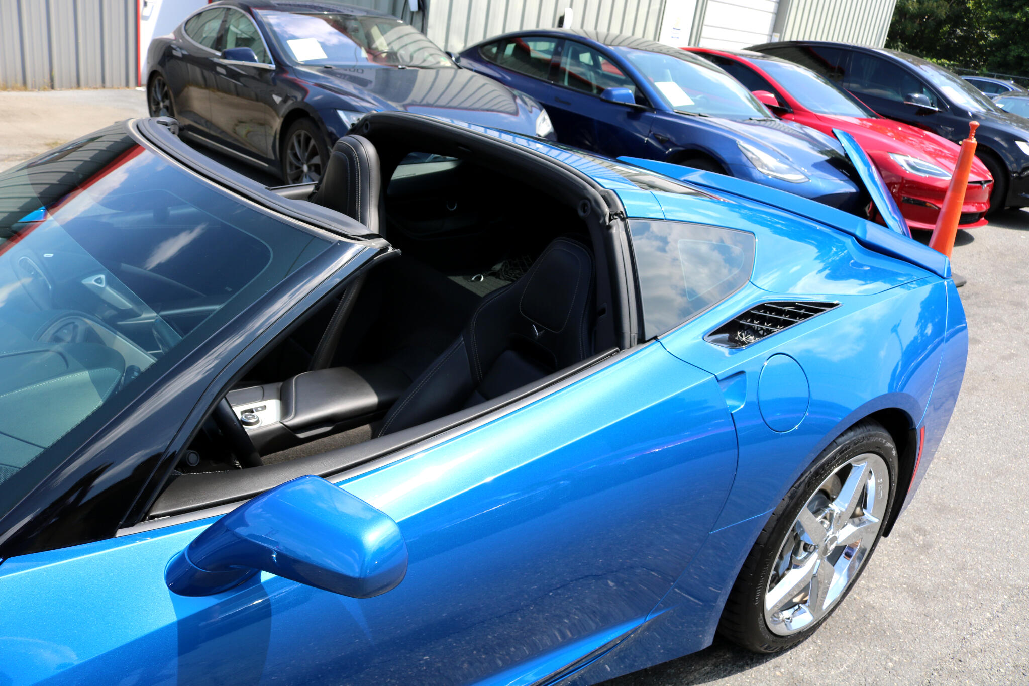 2014 Chevrolet Corvette Stingray 2LT photo 13