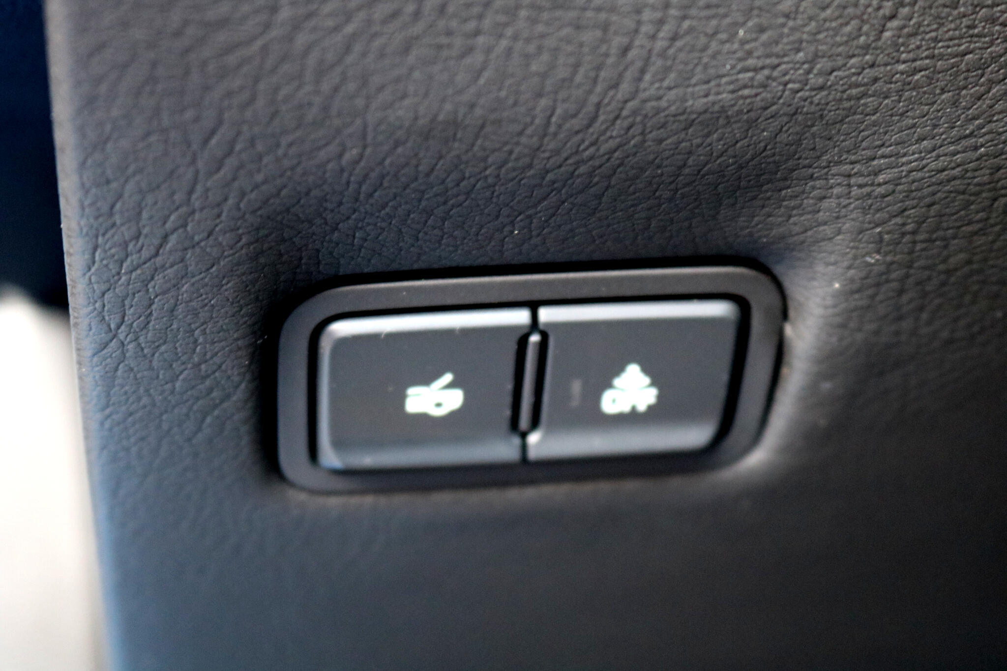 2014 Chevrolet Corvette Stingray 2LT photo 23