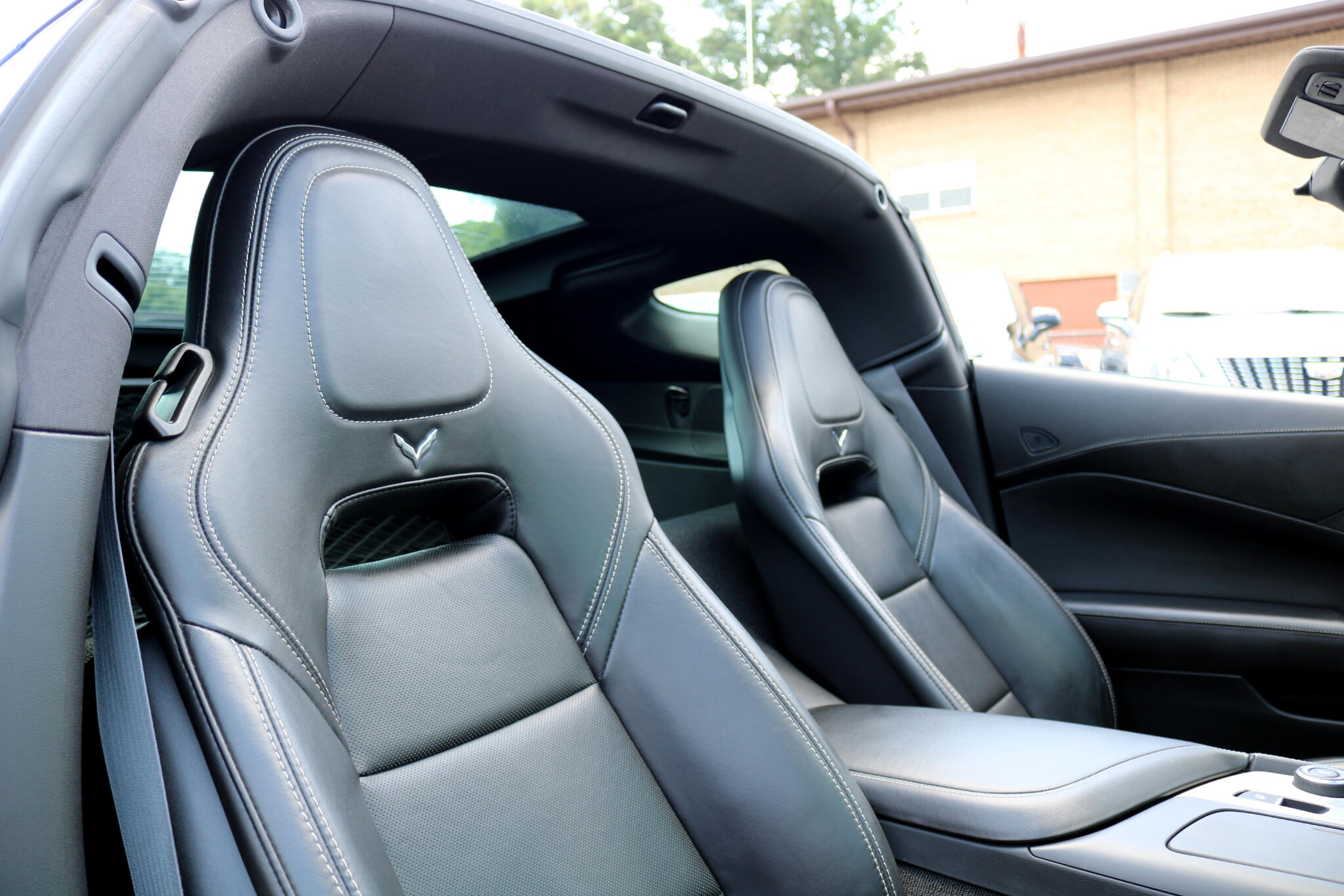 2014 Chevrolet Corvette Stingray 2LT photo 27