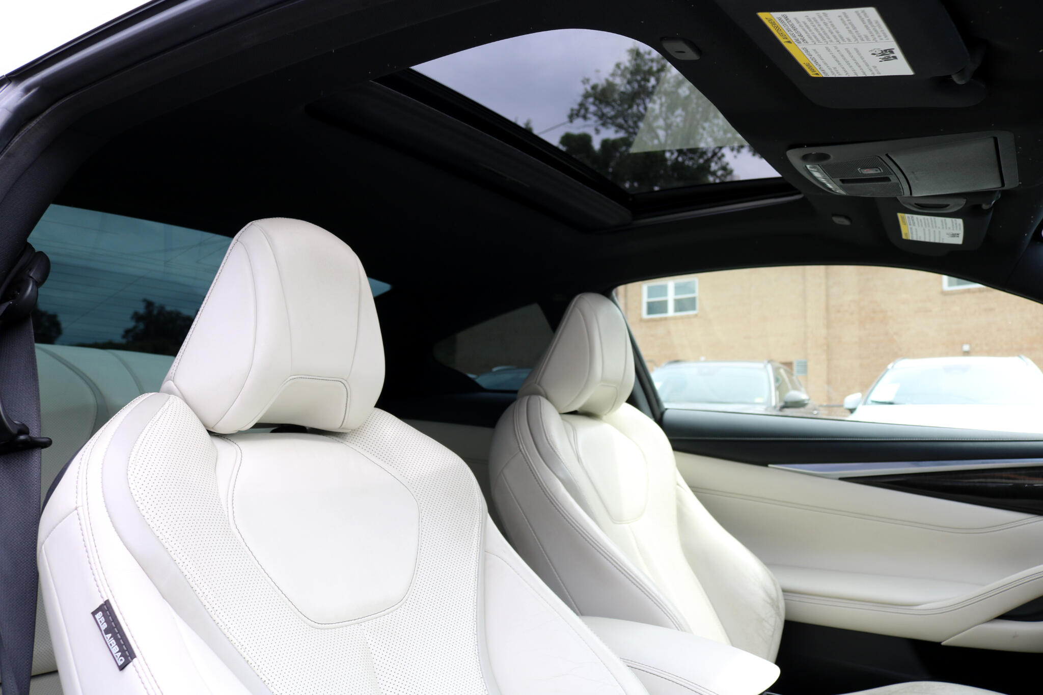 2017 Infiniti Q60 3.0t Premium photo 41