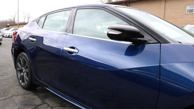 Nissan Maxima SV 3.5L *Ltd Avail* 2017