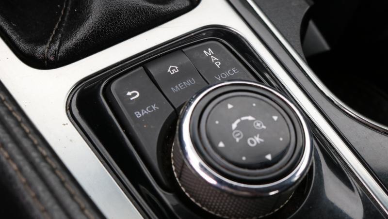 Nissan Maxima SV 3.5L *Ltd Avail* 2017