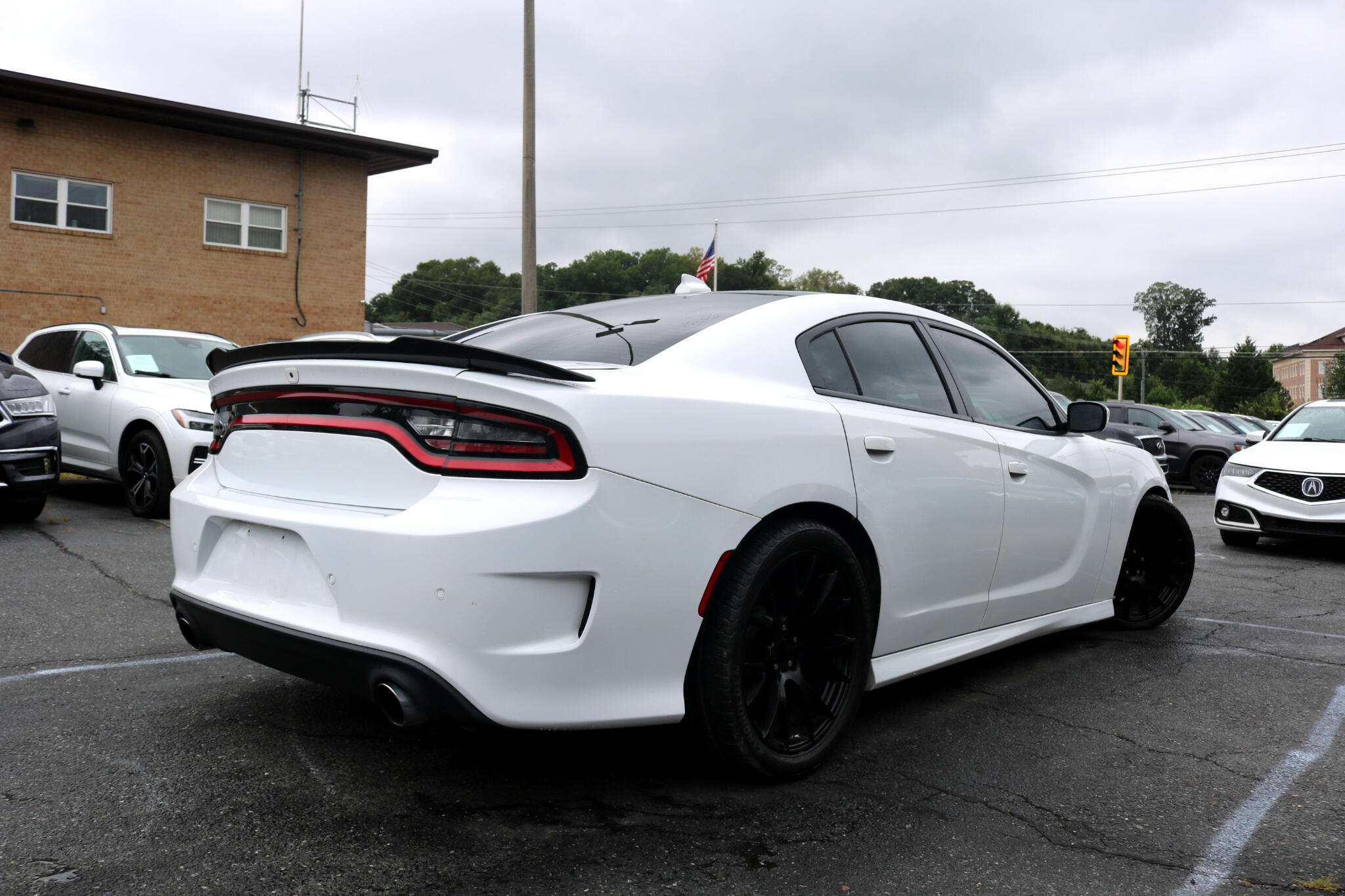2017 Dodge Charger R/T Scat Pack photo 2