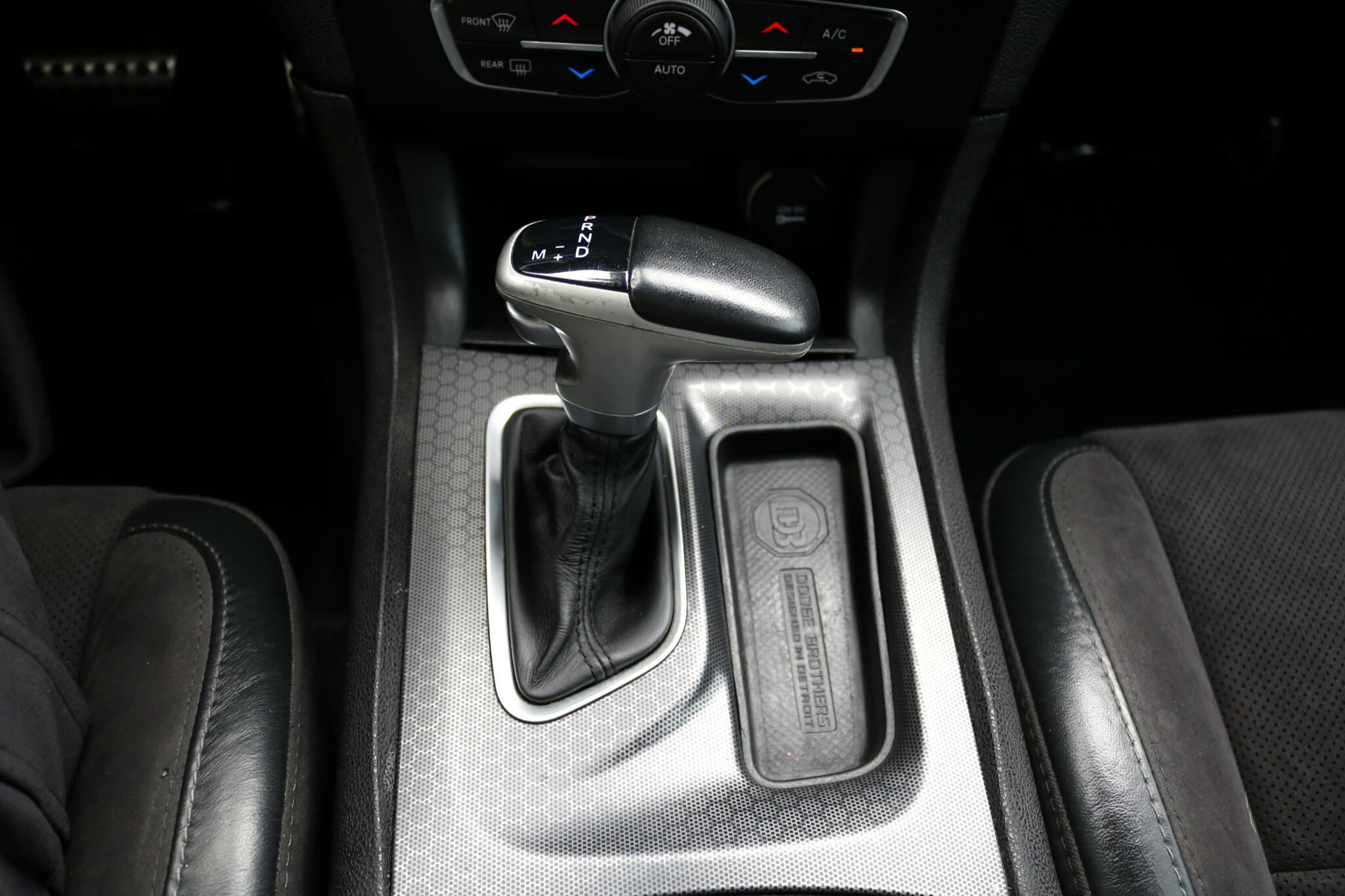 2017 Dodge Charger R/T Scat Pack photo 27