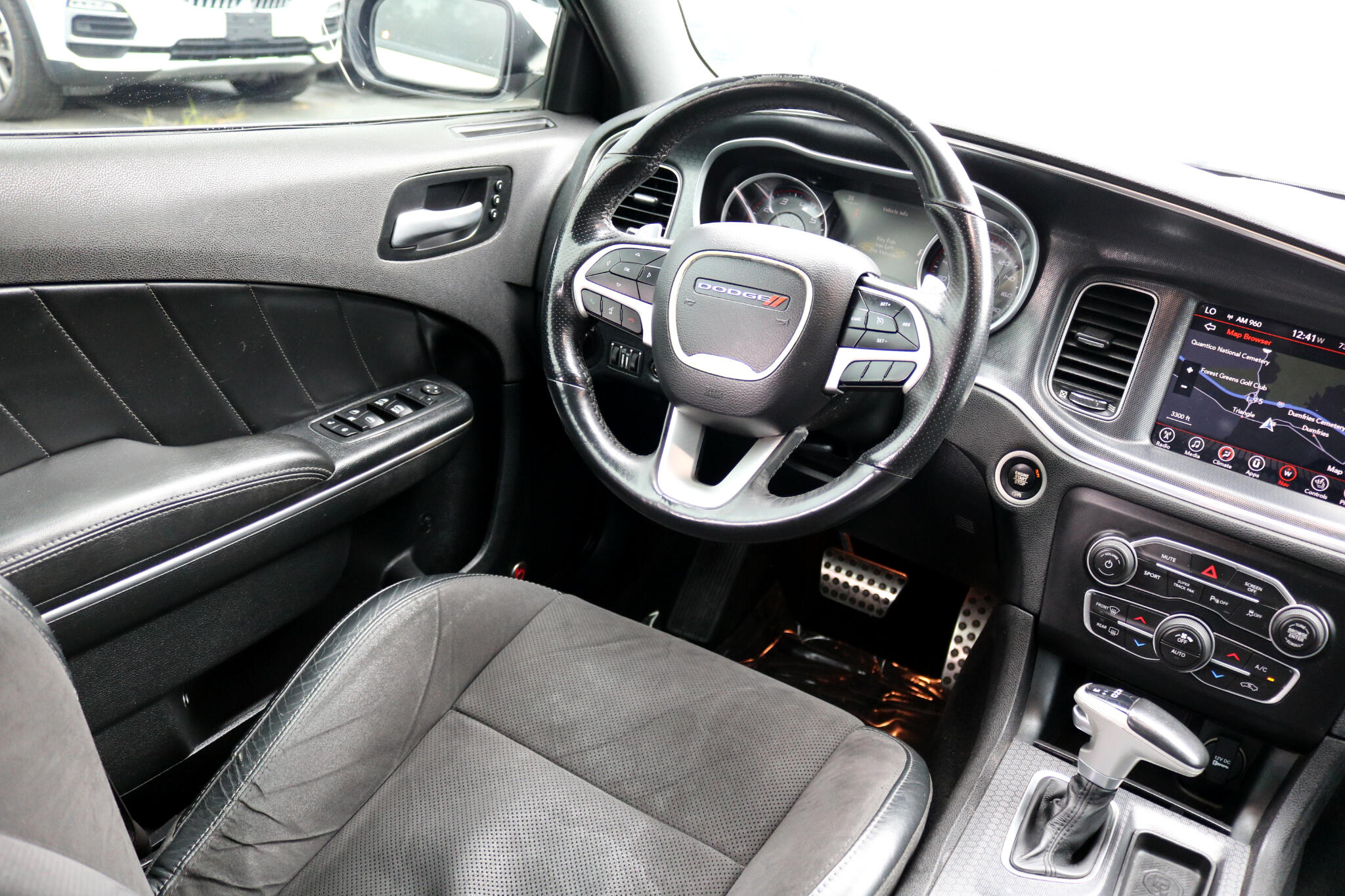 2017 Dodge Charger R/T Scat Pack photo 32