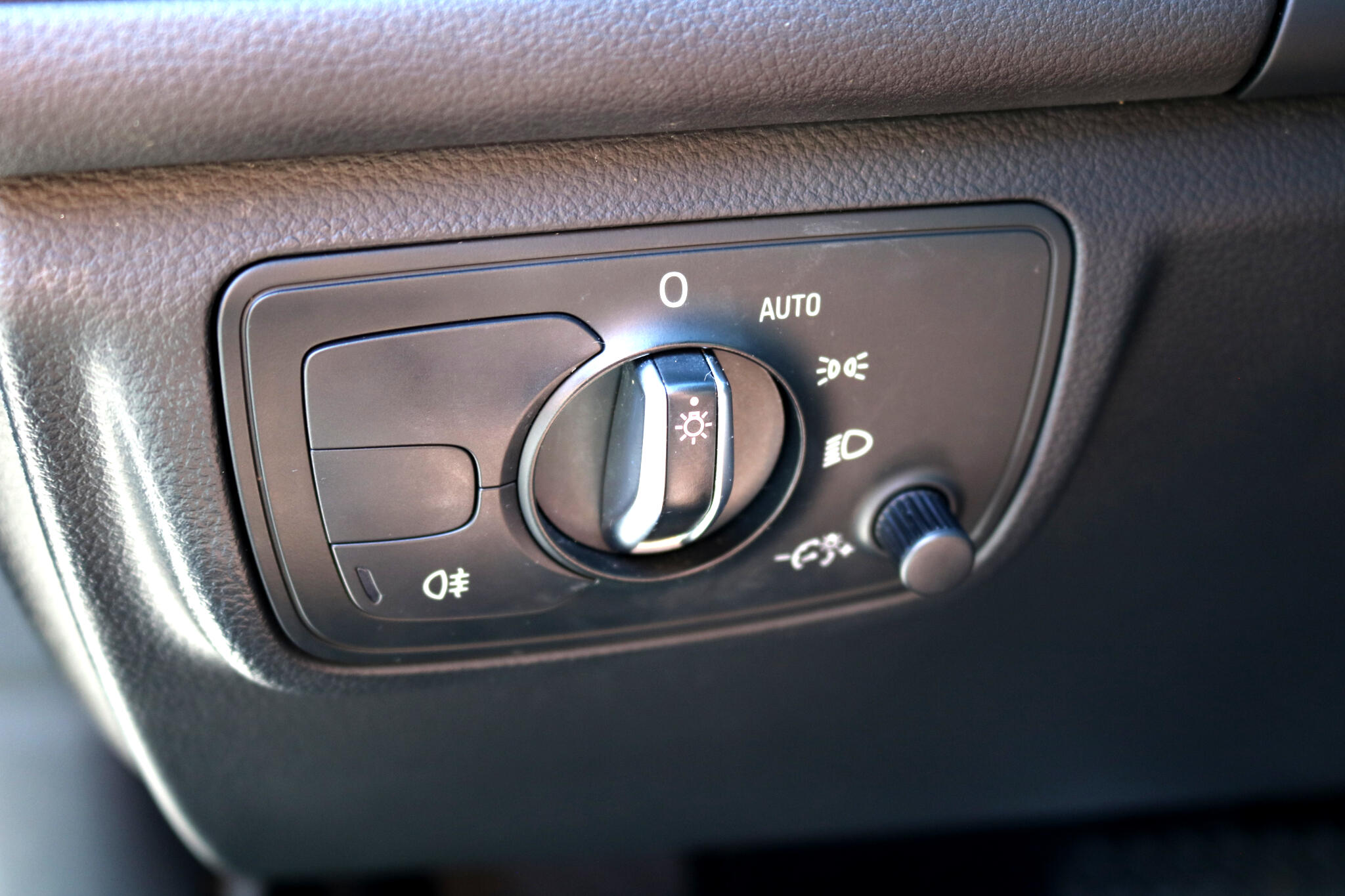 2015 Audi A6 Quattro 2.0T Premium Plus photo 15