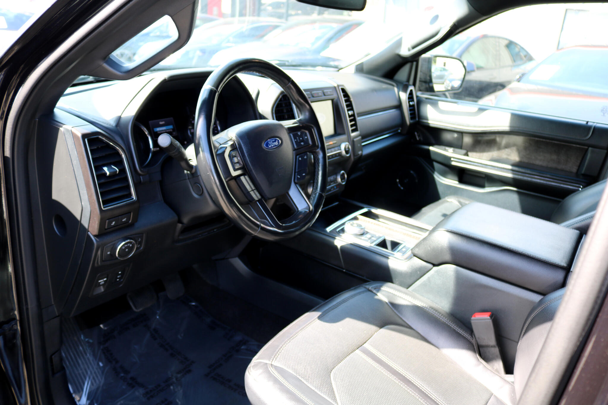 2021 Ford Expedition MAX Limited photo 14