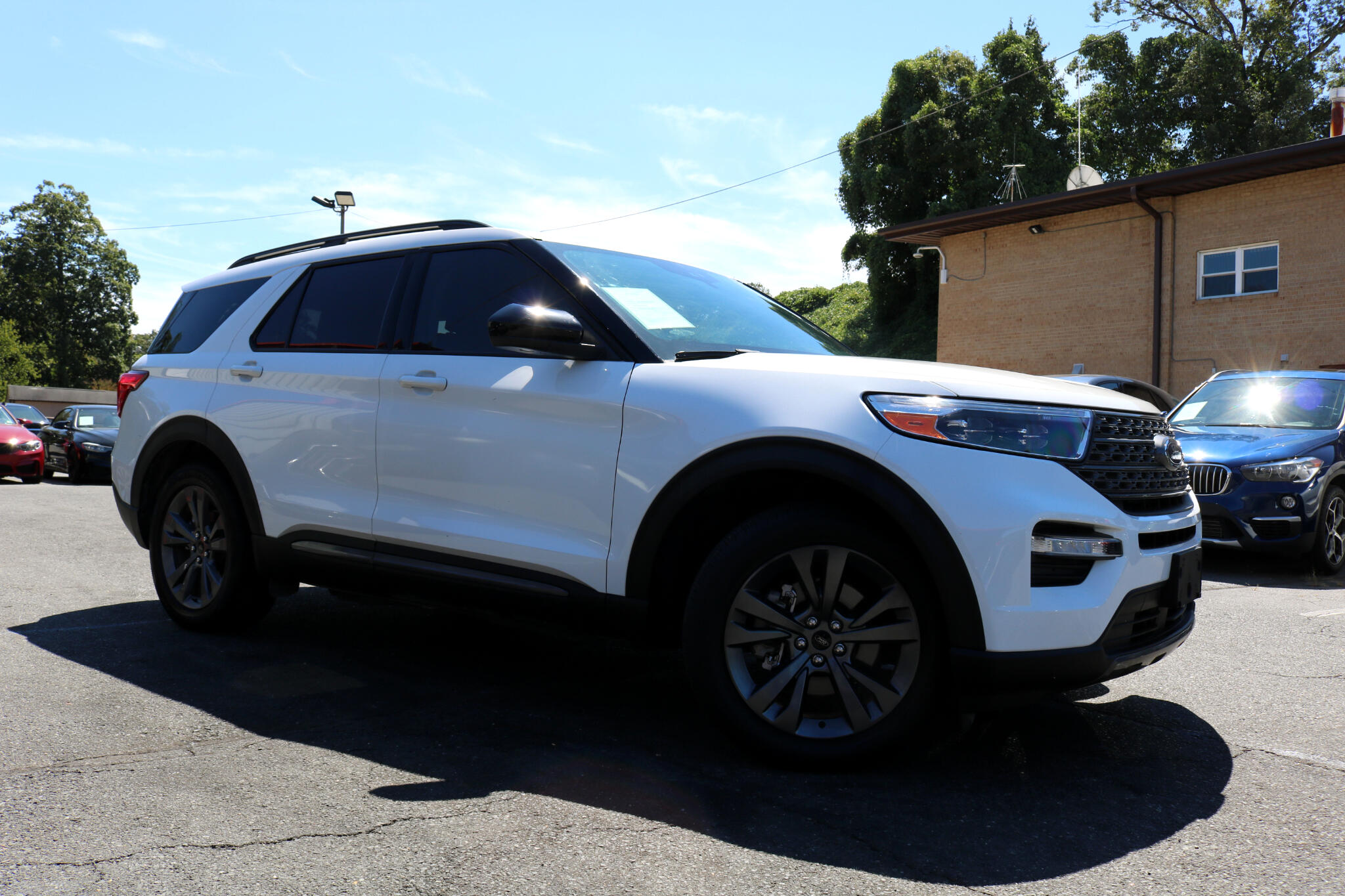 2022 Ford Explorer XLT photo 5