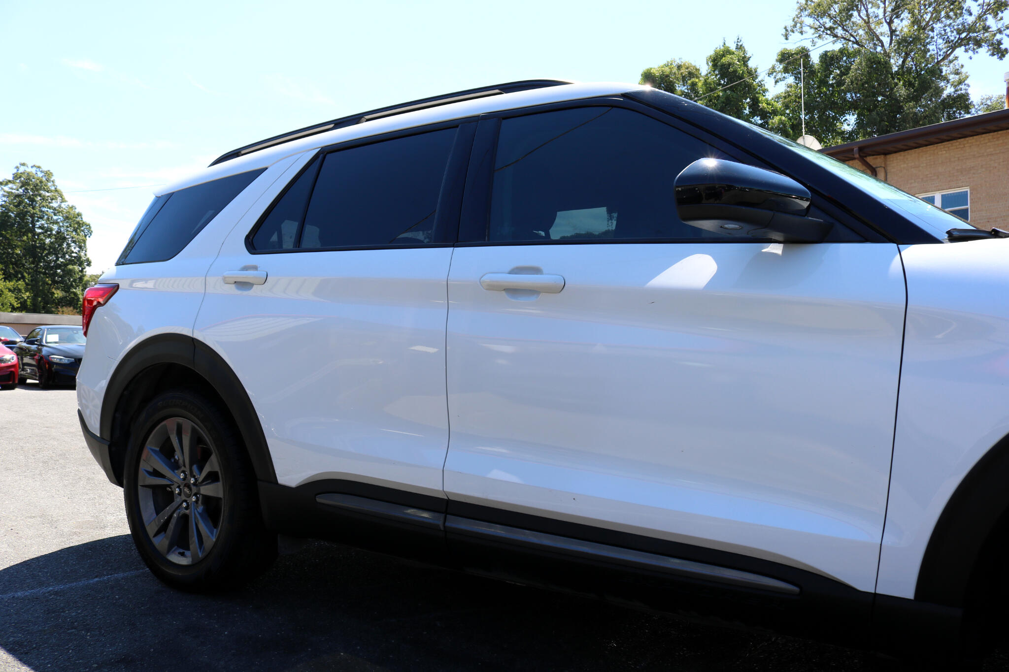 2022 Ford Explorer XLT photo 8