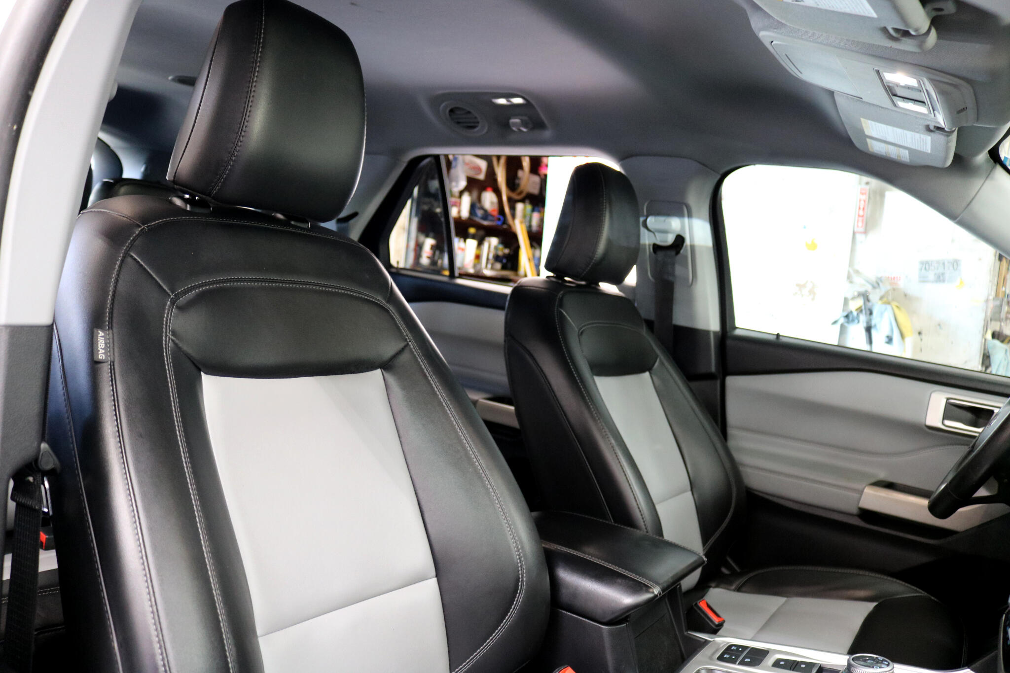 2022 Ford Explorer XLT photo 49