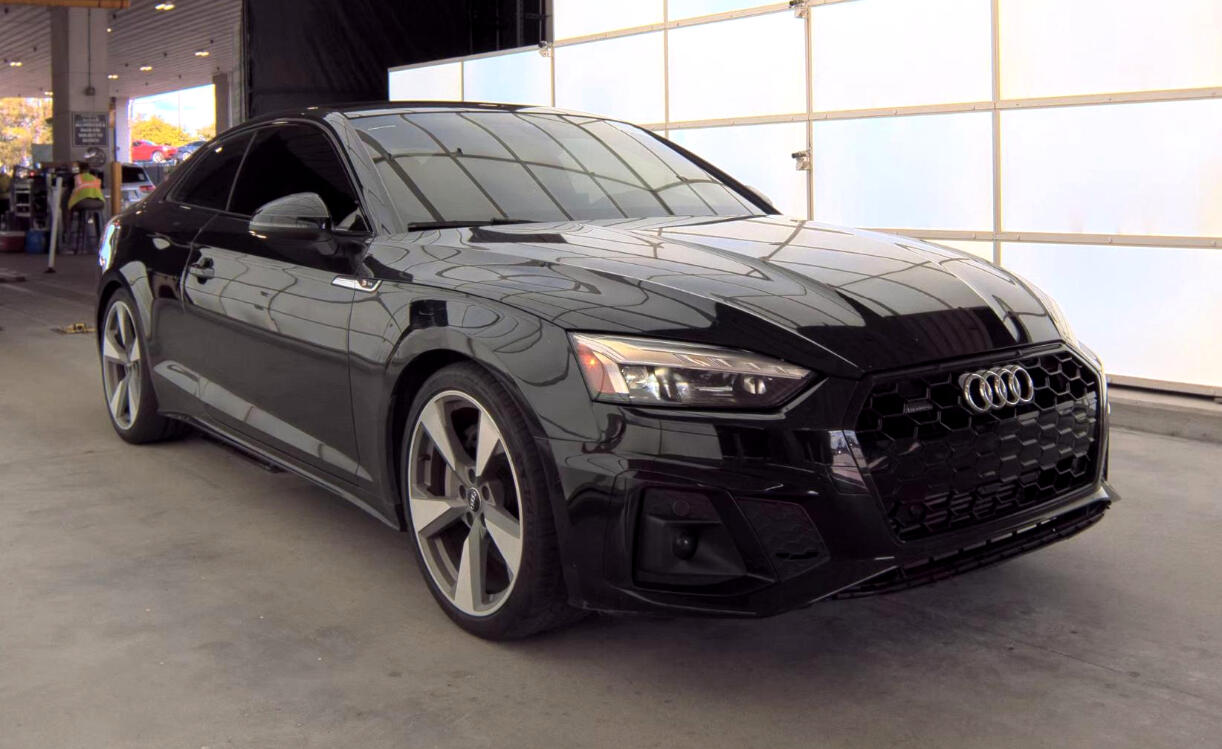 2020 Audi A5 Premium Plus TFSI Quattro photo 2