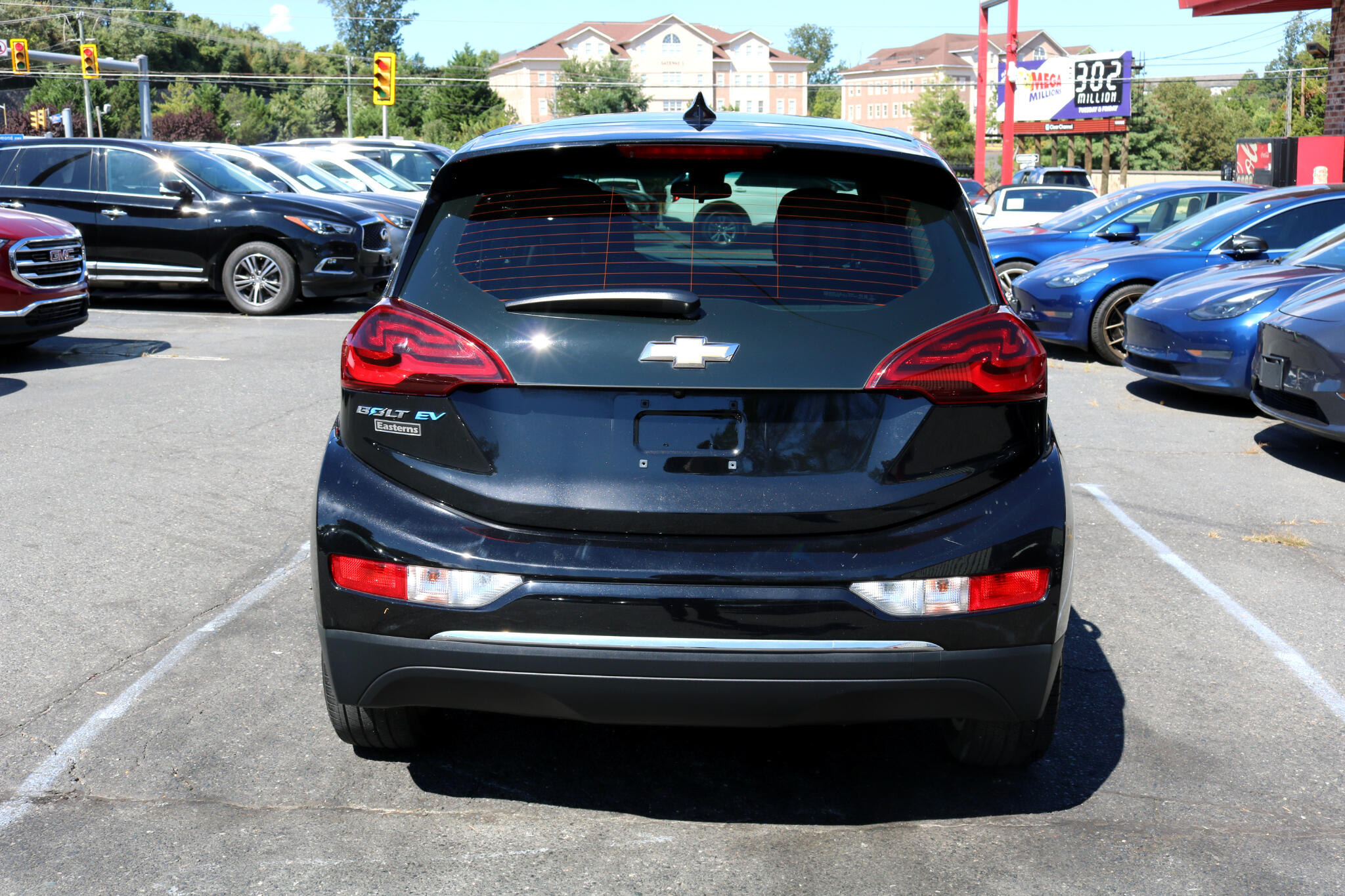 2018 Chevrolet Bolt EV 2LT photo 2