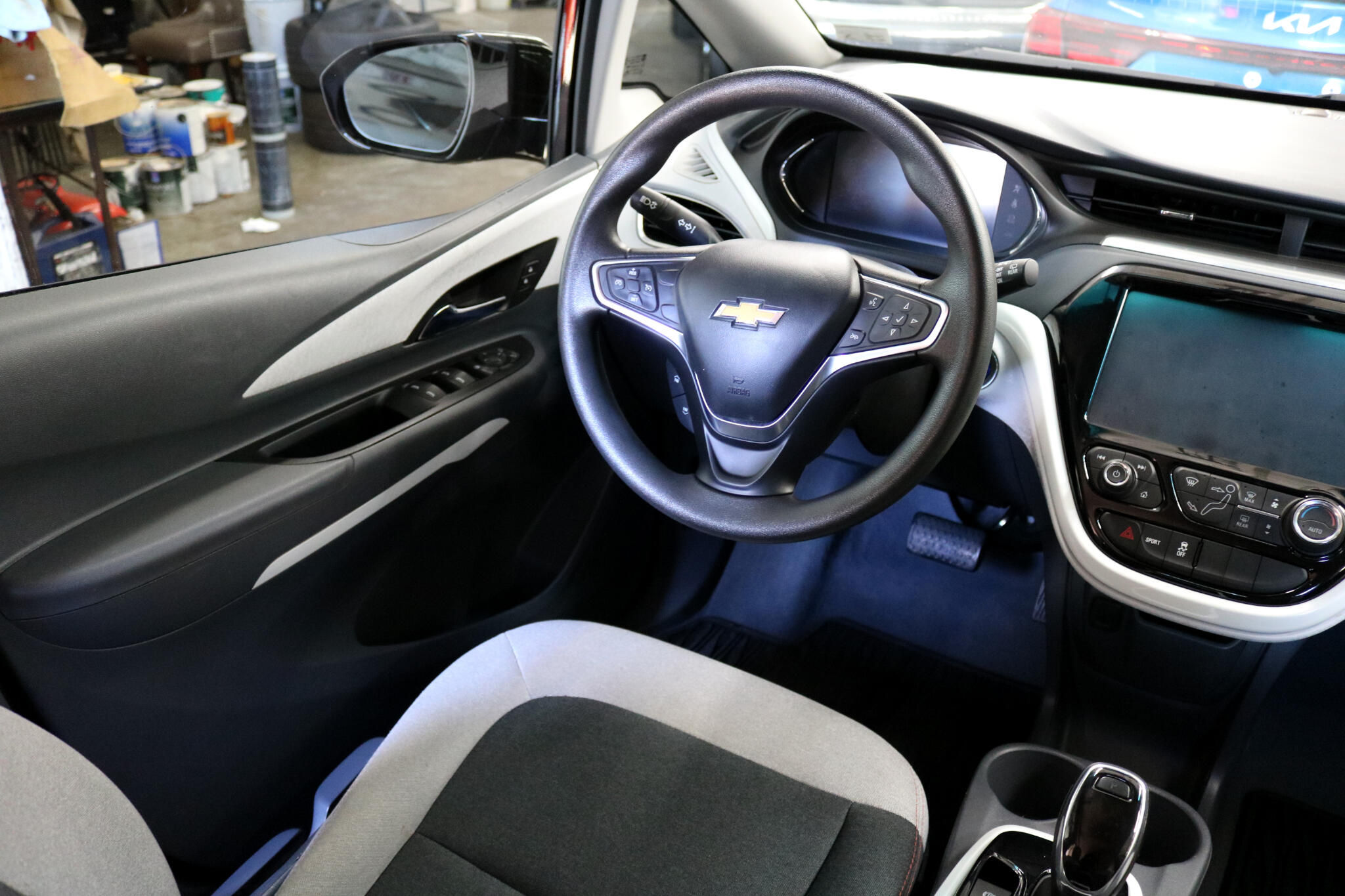 2018 Chevrolet Bolt EV 2LT photo 20