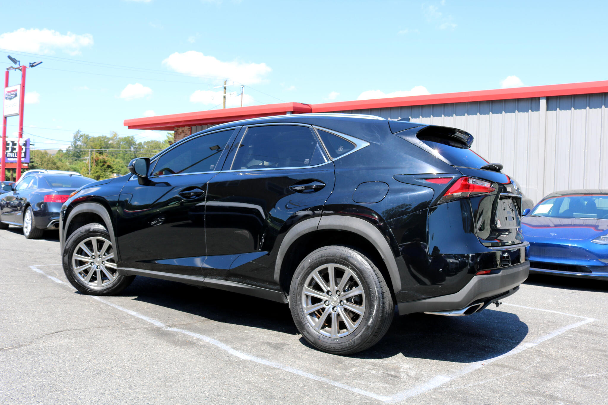 2017 Lexus NX 200t Luxury photo 6