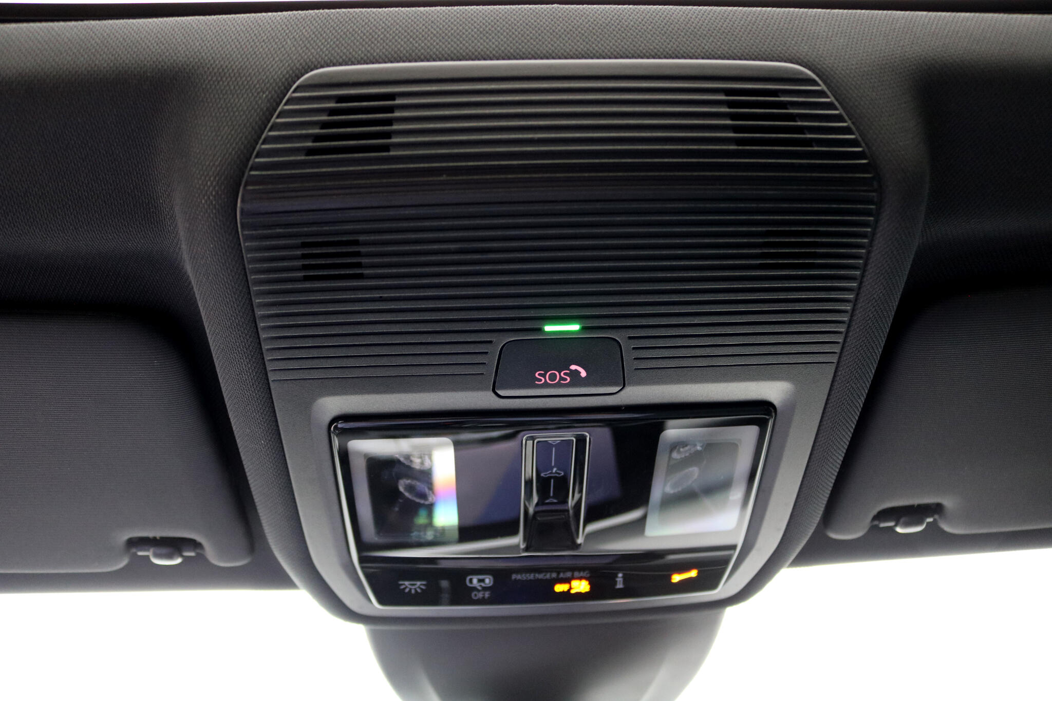 2024 Volkswagen Golf R photo 23