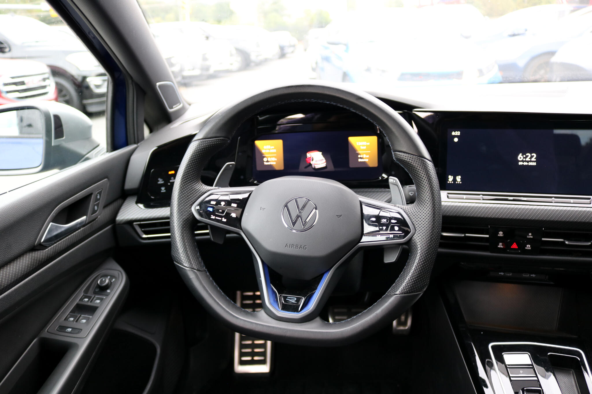 2024 Volkswagen Golf R photo 25