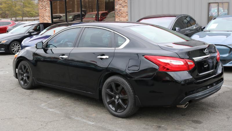 Nissan Altima 2.5 S Sedan 2017