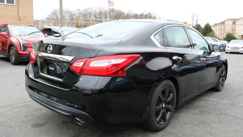 Nissan Altima 2.5 S Sedan 2017