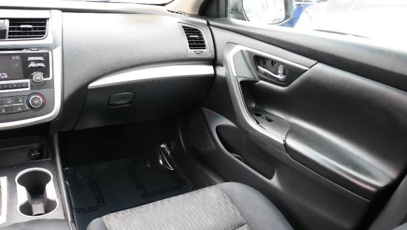 Nissan Altima 2.5 S Sedan 2017