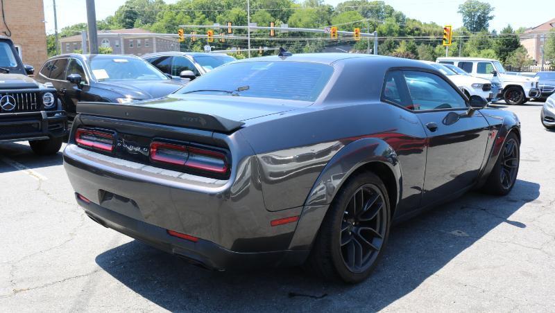 Dodge Challenger SRT Hellcat Widebody RWD 2020