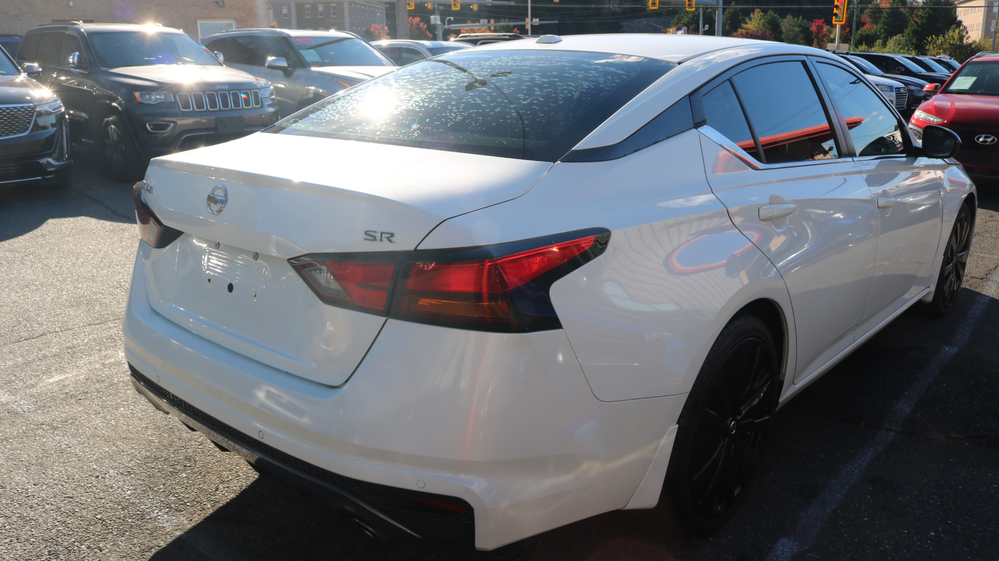 Nissan Altima 2.5 SR Sedan 2020 Nissan Altima 2.5 SR Sedan 2020