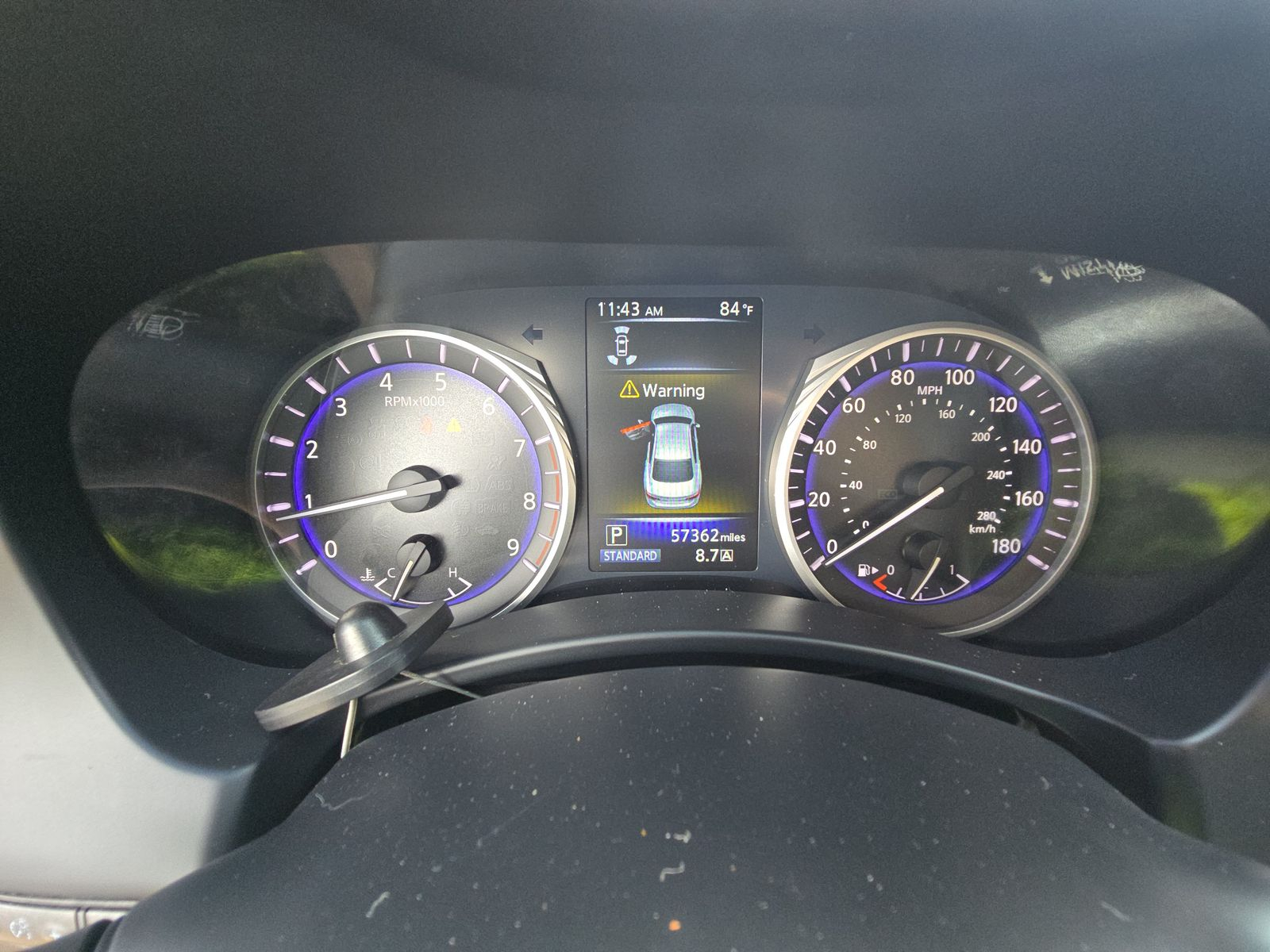 2017 Infiniti Q50 photo 9