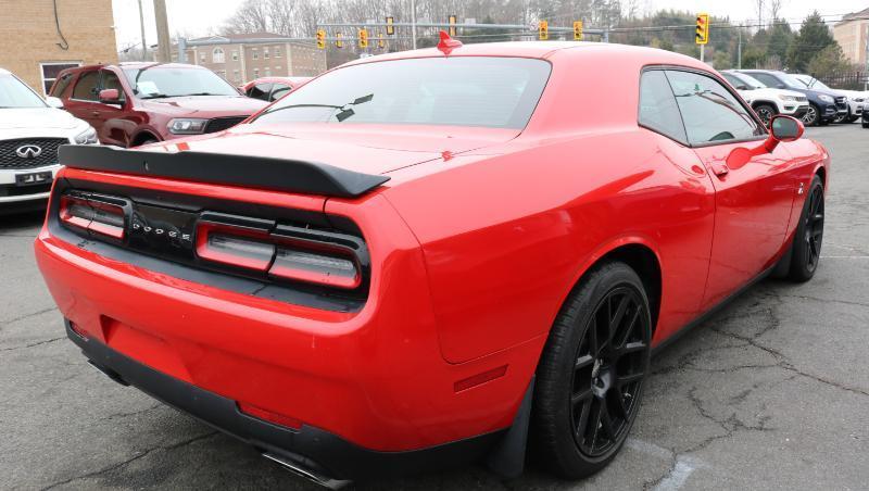 Dodge Challenger 2dr Cpe R/T Scat Pack 2015