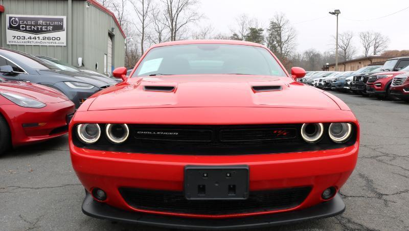 Dodge Challenger 2dr Cpe R/T Scat Pack 2015