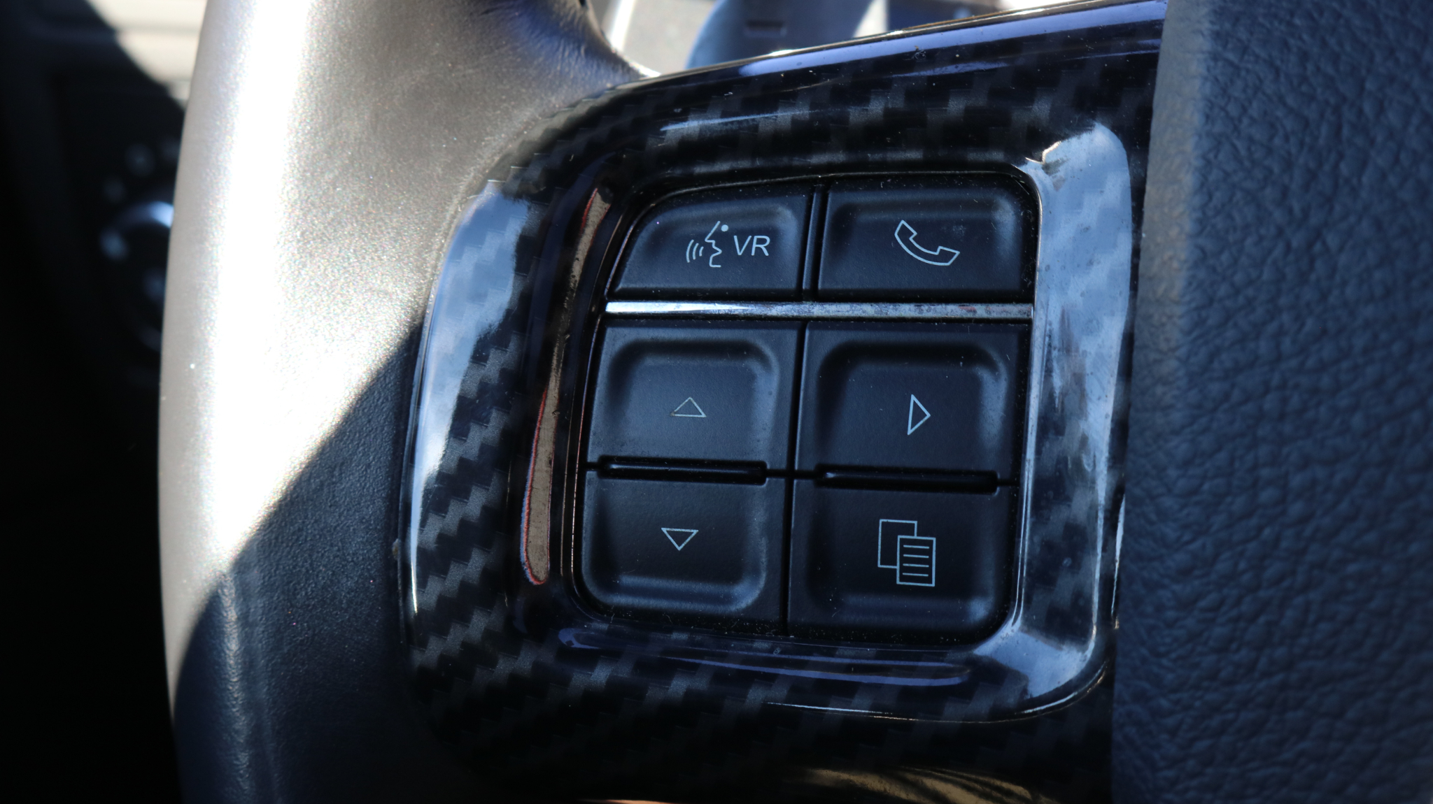 Dodge Challenger 2dr Cpe SXT 2014 Dodge Challenger 2dr Cpe SXT 2014