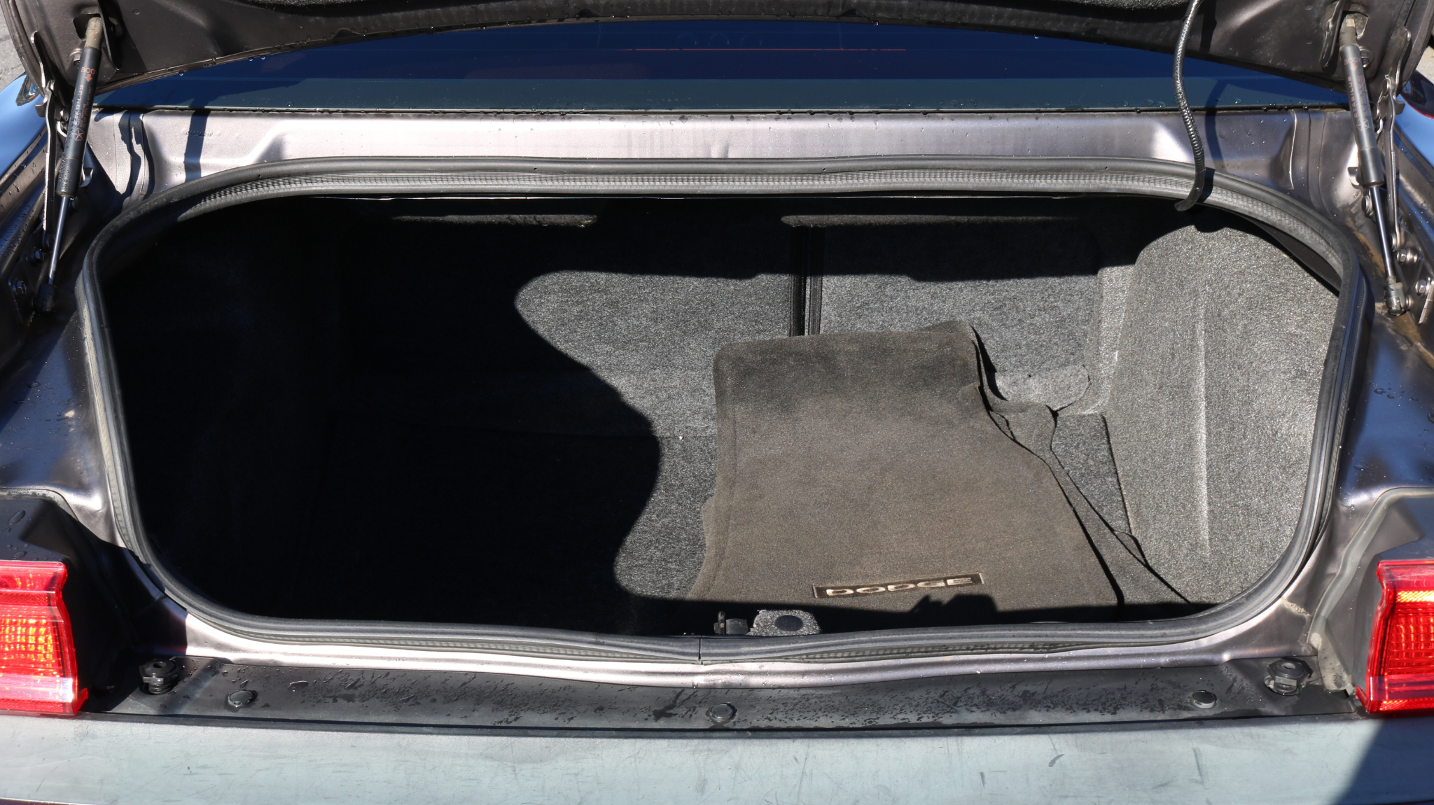 Dodge Challenger 2dr Cpe SXT 2014 Dodge Challenger 2dr Cpe SXT 2014