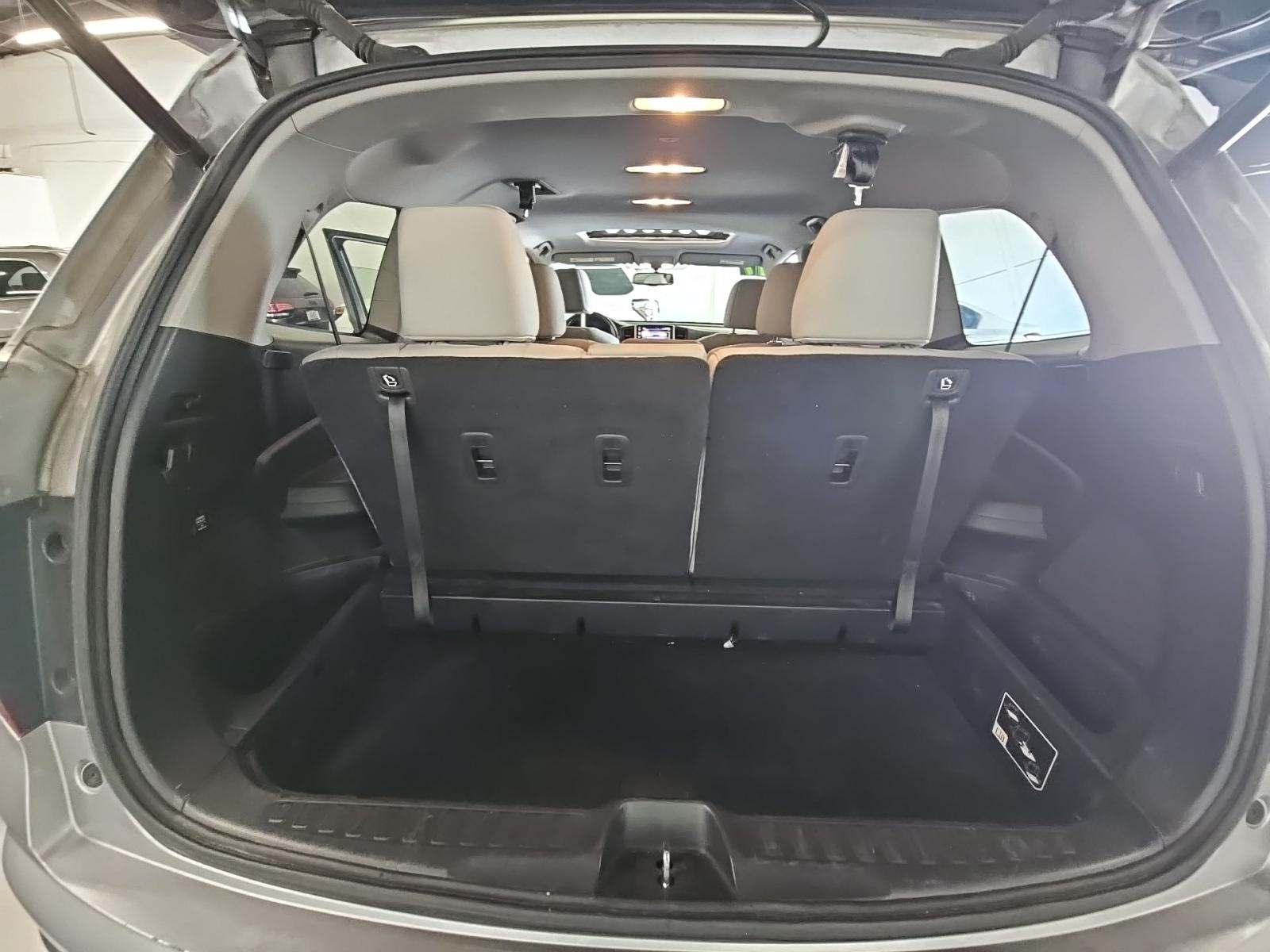 2018 Honda Pilot EX-L photo 9