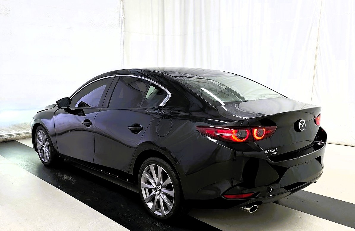 2020 Mazda Mazda3 Sedan Select photo 4