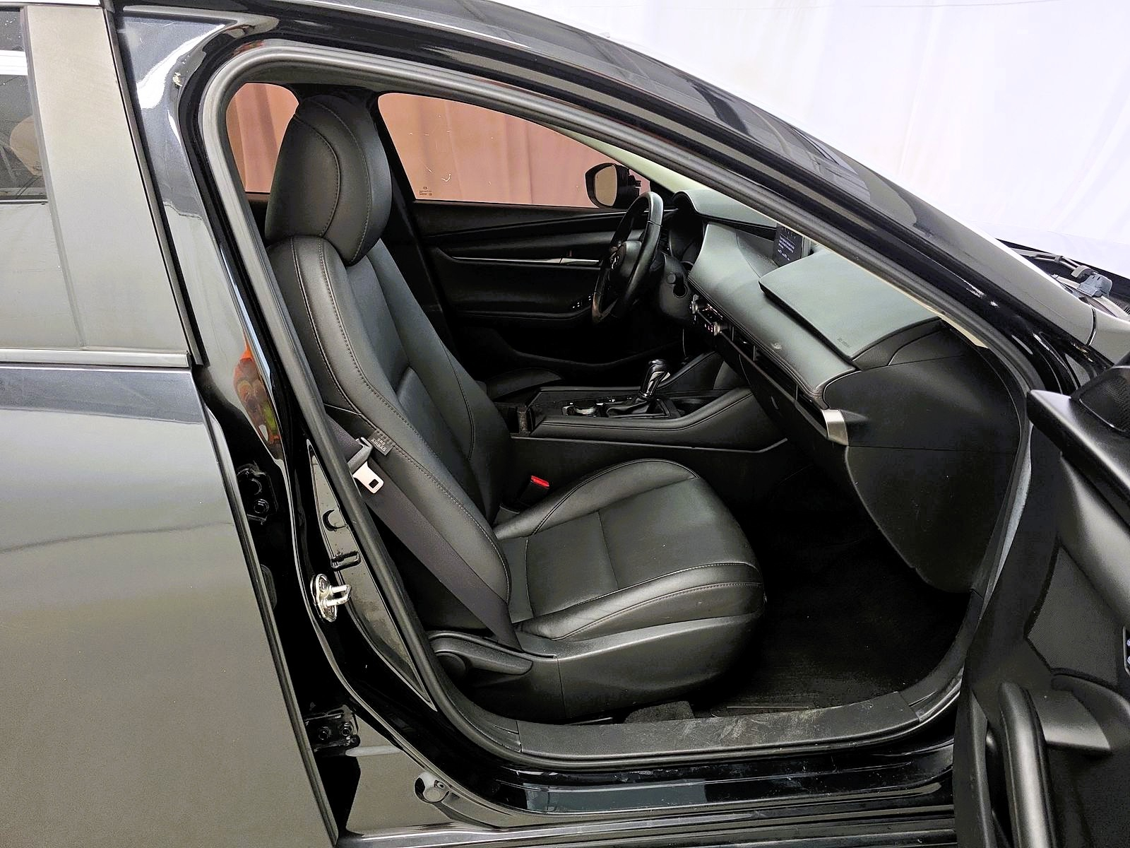 2020 Mazda Mazda3 Sedan Select photo 8
