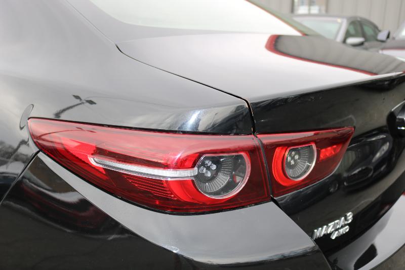 Mazda Mazda3 Sedan Select Package AWD 2020