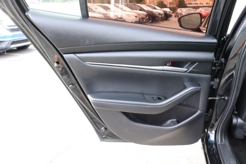 Mazda Mazda3 Sedan Select Package AWD 2020