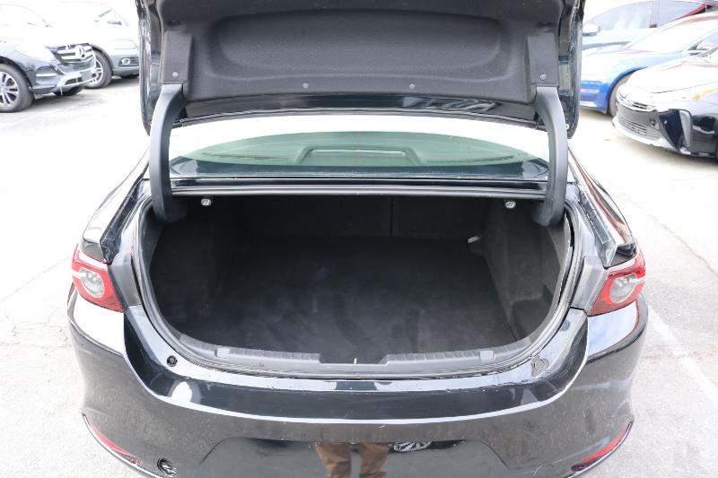 Mazda Mazda3 Sedan Select Package AWD 2020