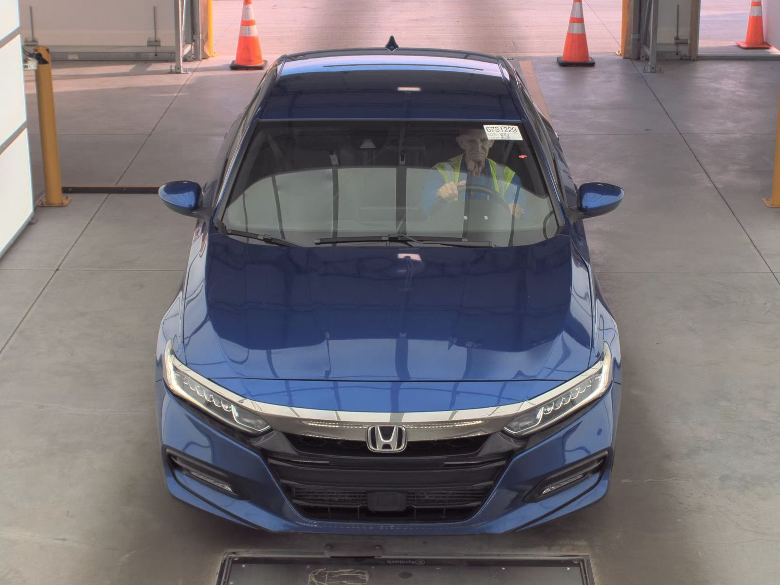 2018 Honda Accord Sport 1.5T photo 2
