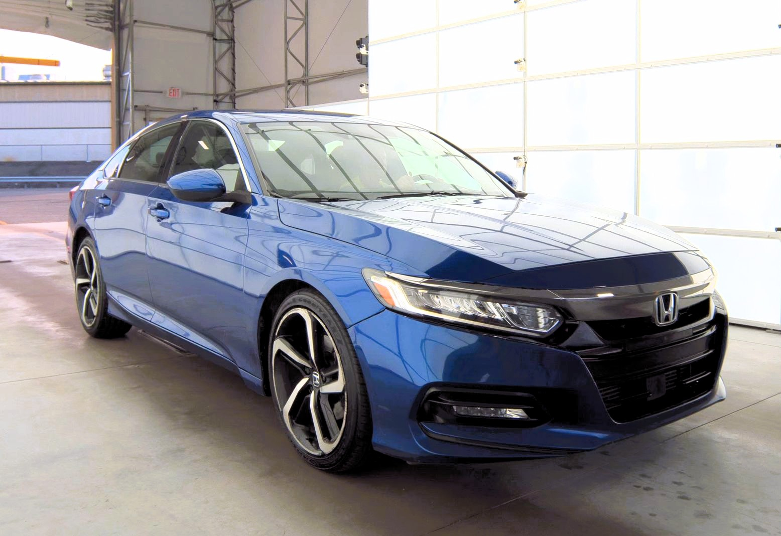 2018 Honda Accord Sport 1.5T photo 3