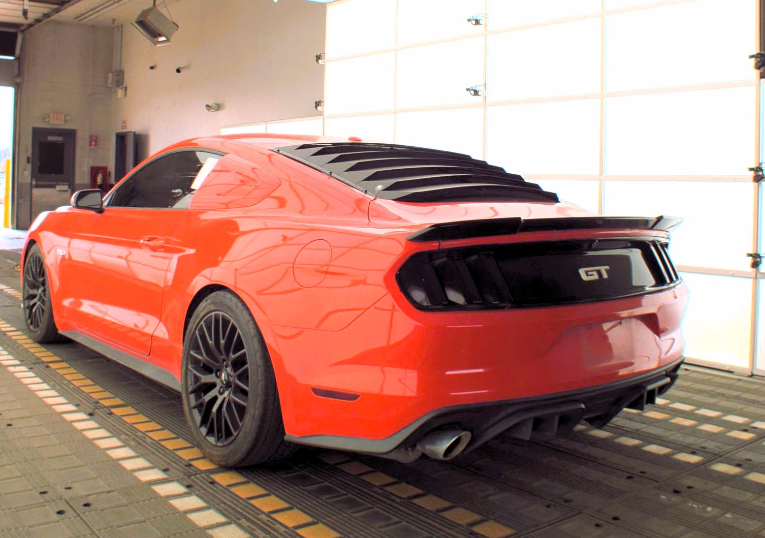 2016 Ford Mustang GT Premium photo 6