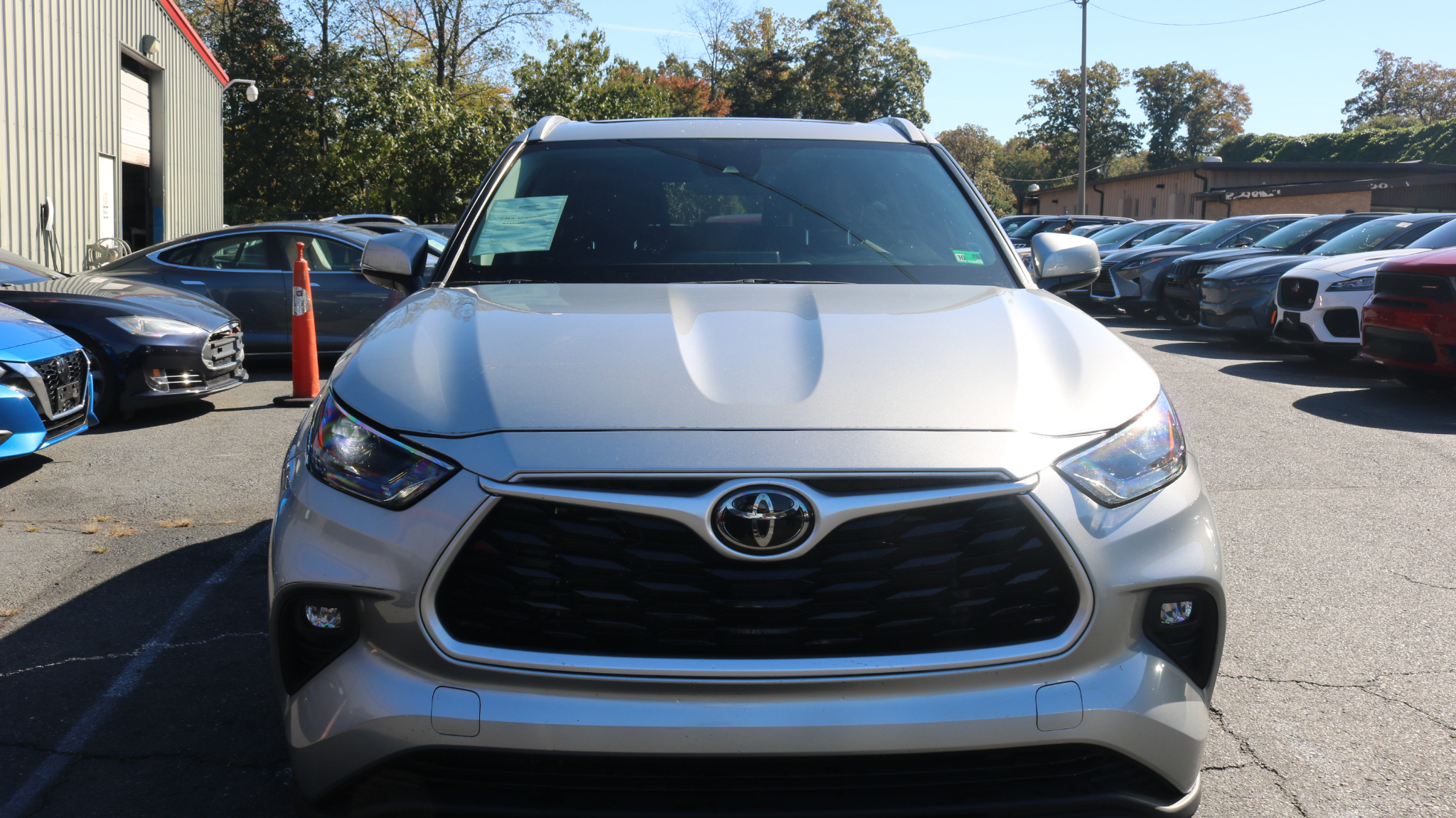 Toyota Highlander XLE FWD (Natl) 2022 Toyota Highlander XLE FWD (Natl) 2022