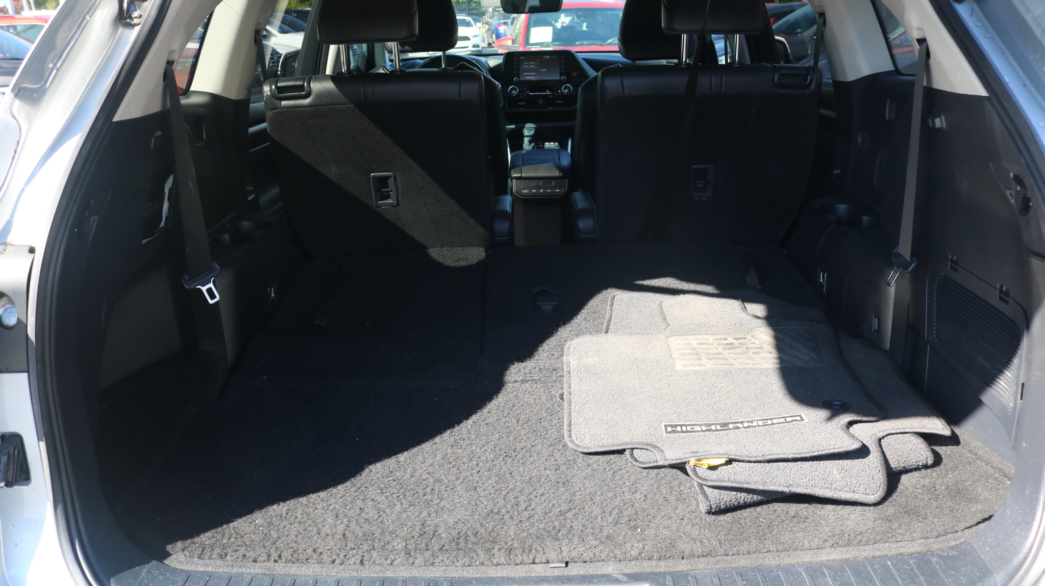 Toyota Highlander XLE FWD (Natl) 2022 Toyota Highlander XLE FWD (Natl) 2022